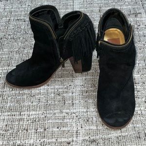 Dolce Vita Booties